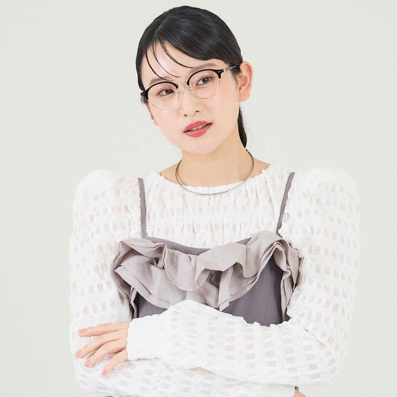 眉ラインで魅せる、柔らかな知性/LD-111-1 BK